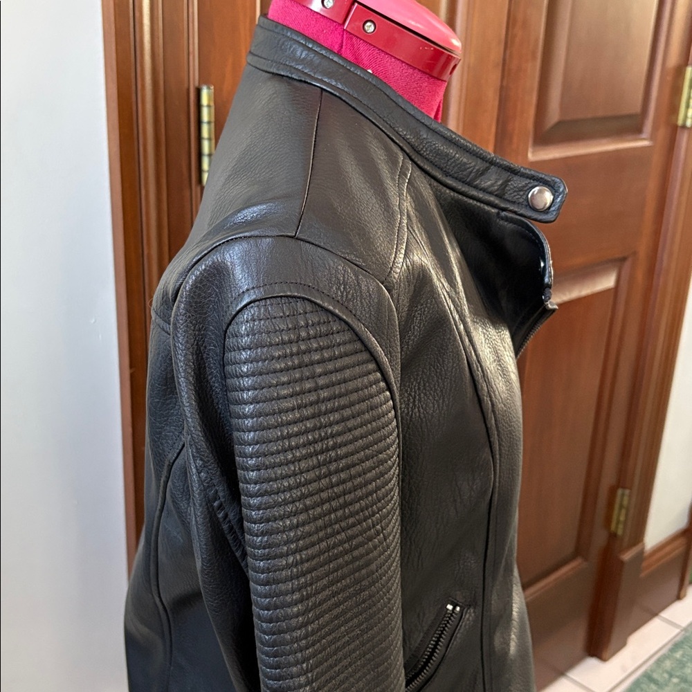 Vera Wang simply Vera faux leather moto jacket Black  Coat  quilted arm NWT - Picture 7 of 12